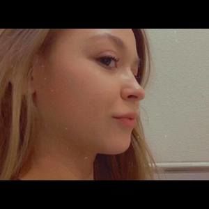 Meet your Posher, Briana